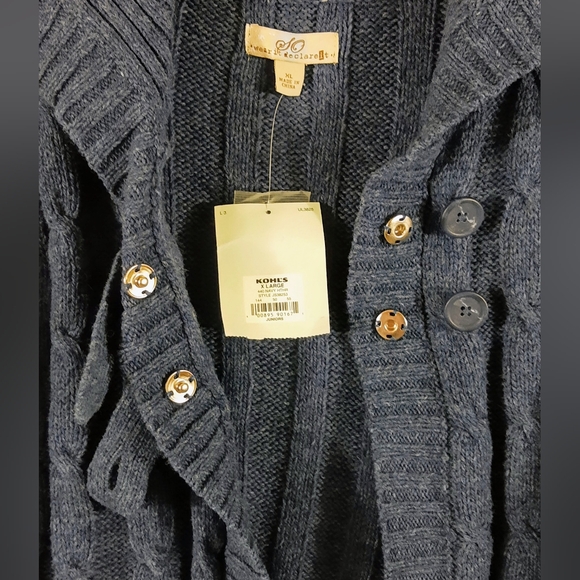 NWT SO Women's Cropped Sweater Size XL - Picture 2 of 4